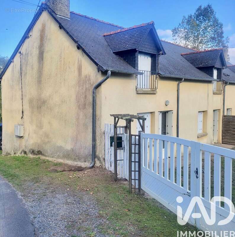 Photo 2 - Maison à LA CHAPELLE-BOUEXIC