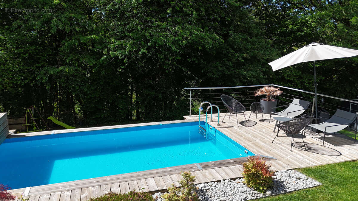 Maison à FILLINGES