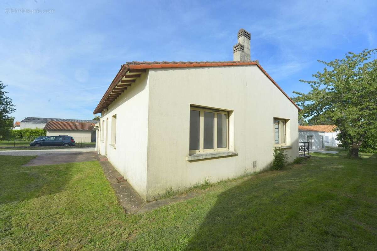 Maison à MESCHERS-SUR-GIRONDE