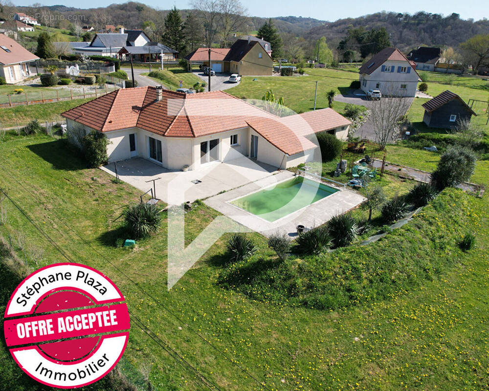 Maison à CASTEIDE-CANDAU