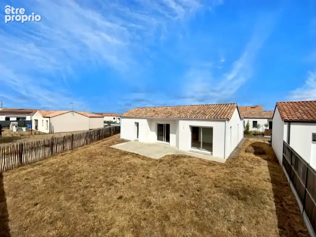 Maison 92 m² à Boussay  - photo 1