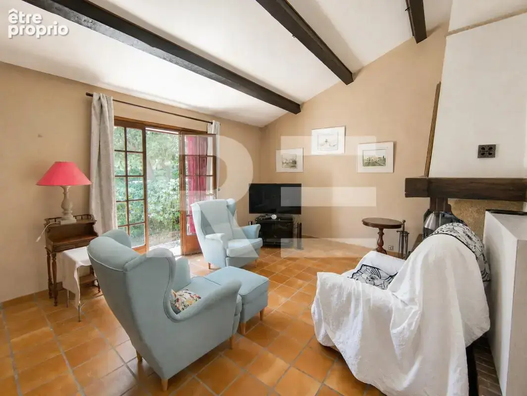 Maison familiale de 125m2 avec piscine sur parcelle arboree - photo 6