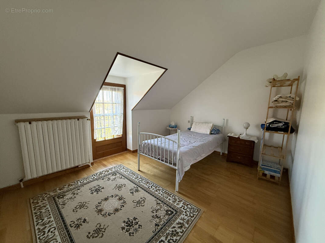 Maison de campagne avec dépendance sur 14ha ! - photo 17