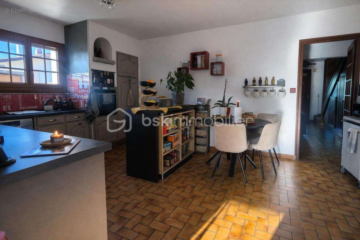 Maison familiale T6 – 200 m² – Vie de plain-pied – Le Havre - photo 6