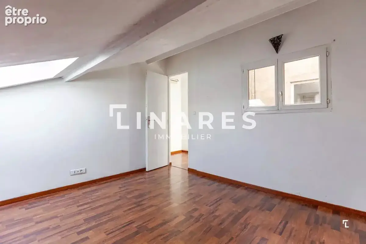 MENSIA - Duplex T3 de 55m² - Dernier étage - 13010 - photo 8