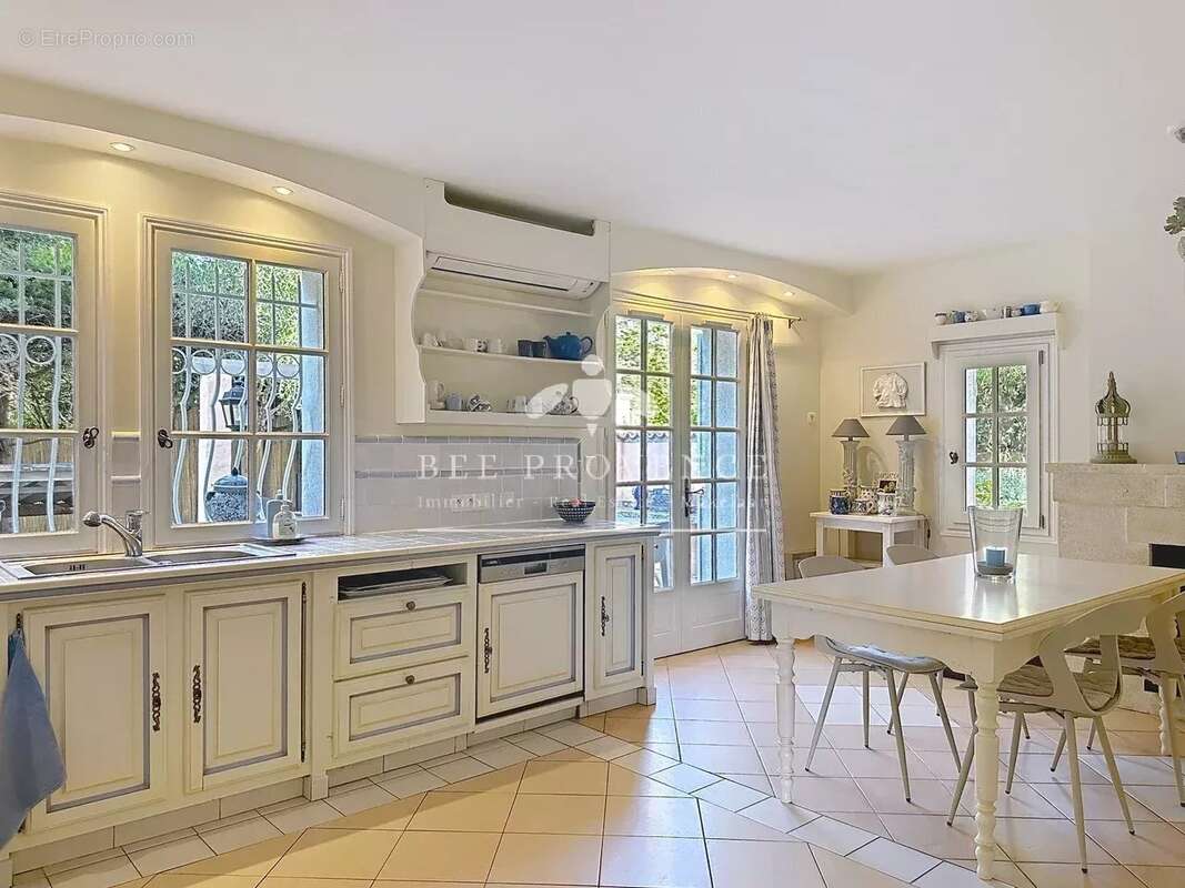 Maison à SAINT-RAPHAEL