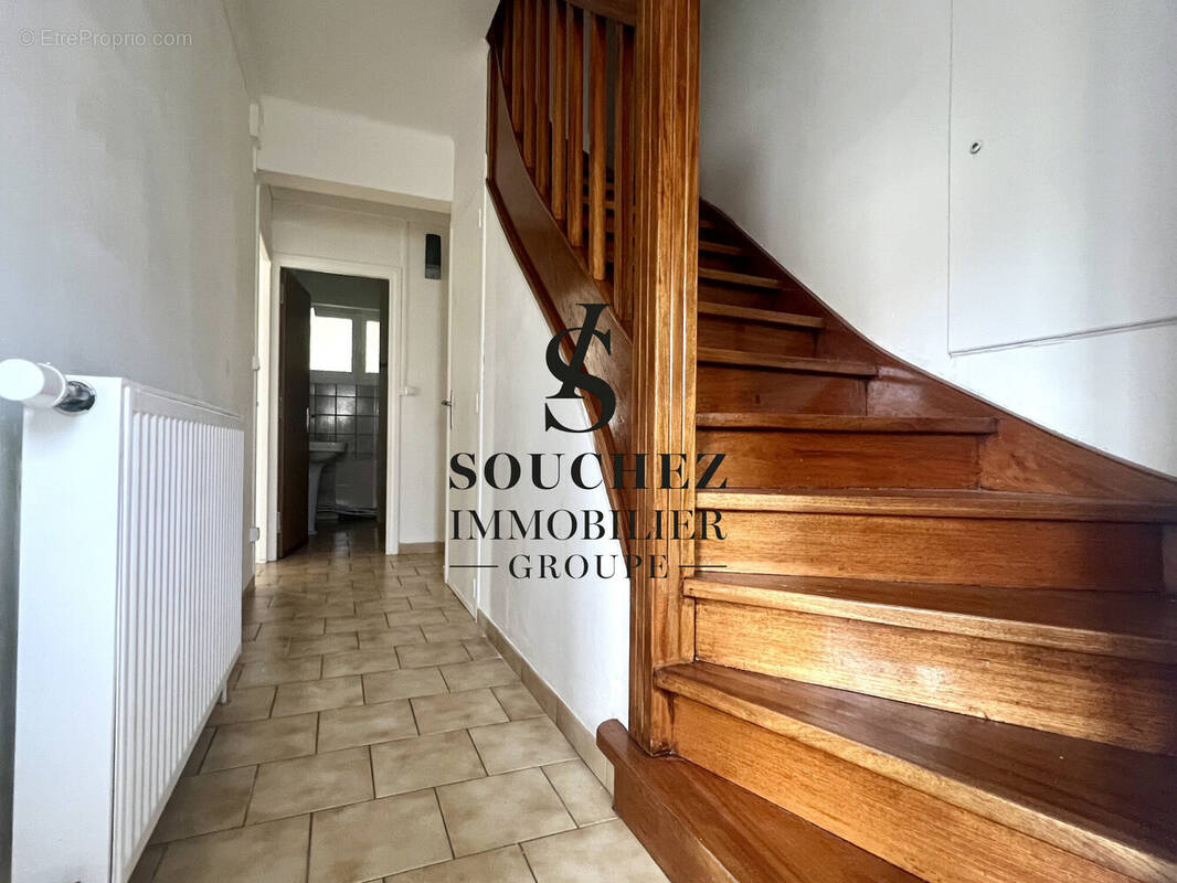 Maison à SAILLY-LABOURSE