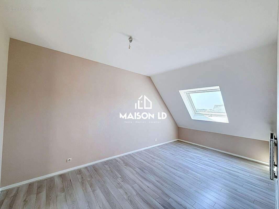 Maison Bretteville Sur Odon 5 pièce(s) 110 m2 - photo 5