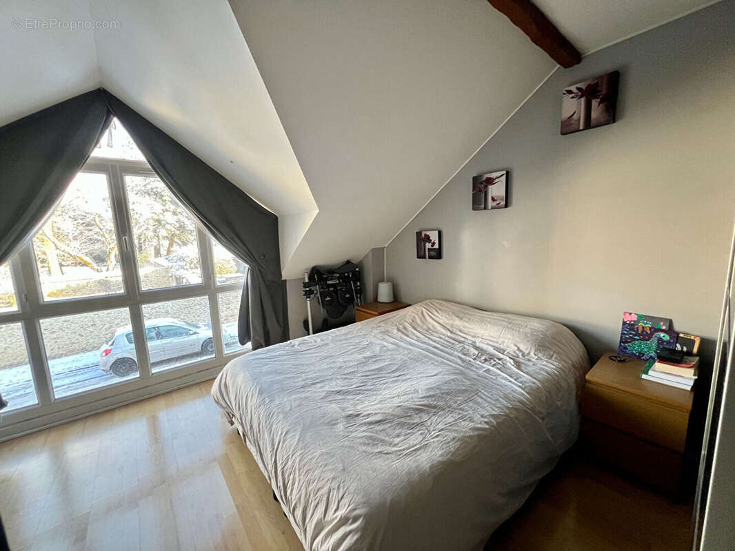 Maison à LE PERRAY-EN-YVELINES