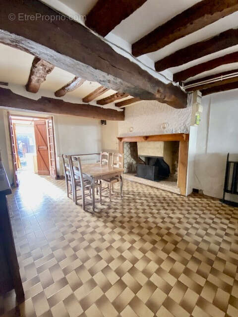 Maison à MAUVEZIN