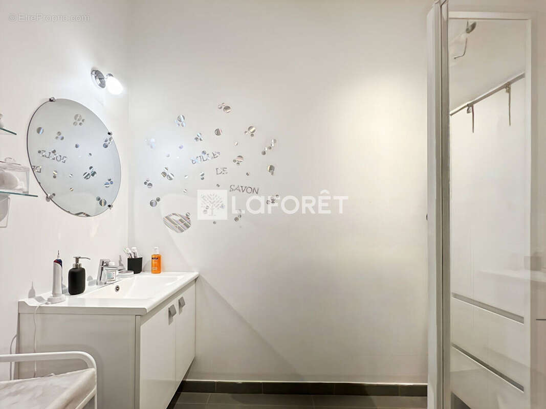 Appartement à MAISONS-ALFORT
