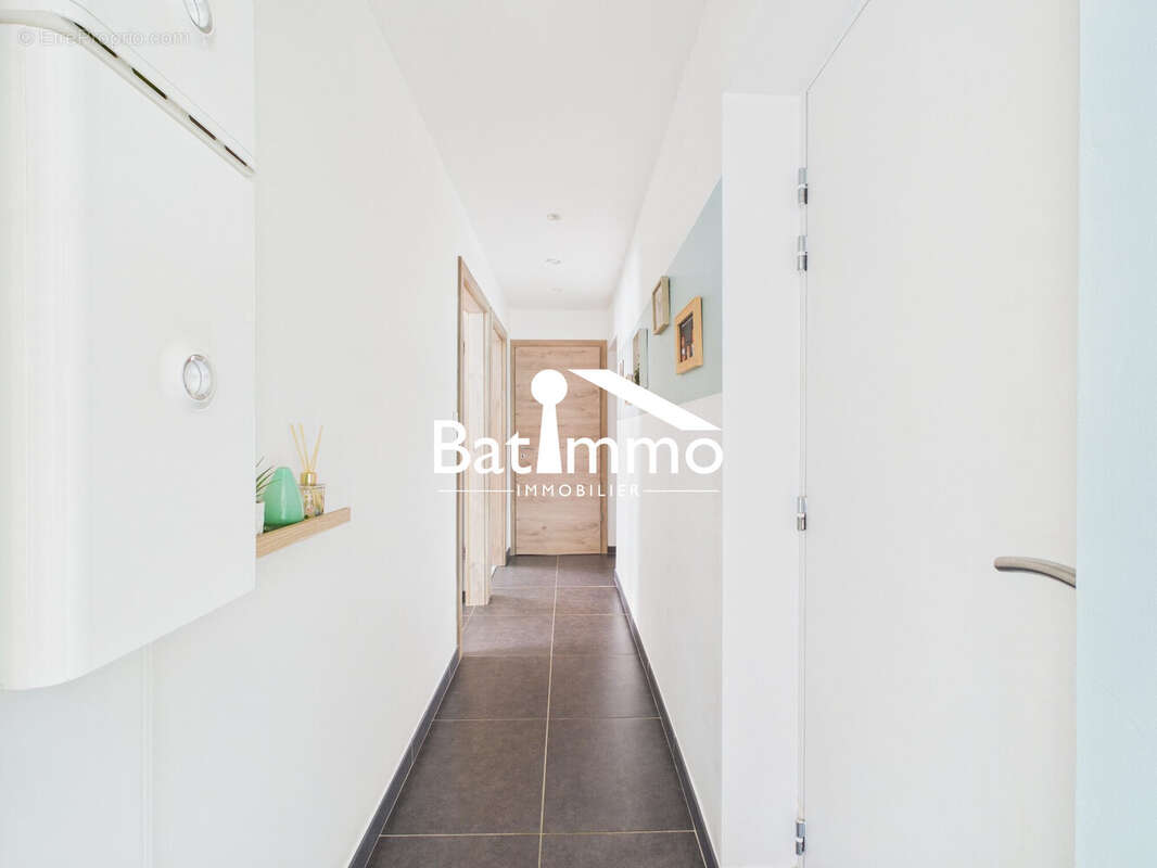 Appartement à SCY-CHAZELLES