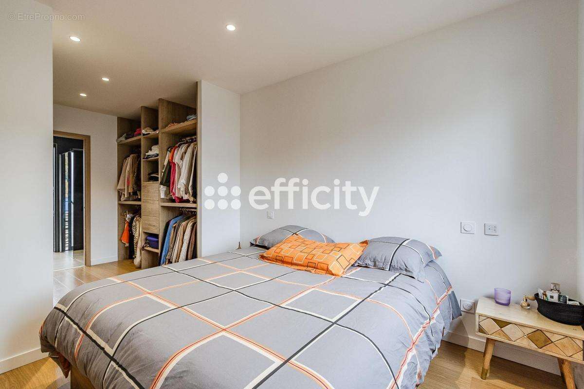 Maison à CIVRIEUX-D&#039;AZERGUES