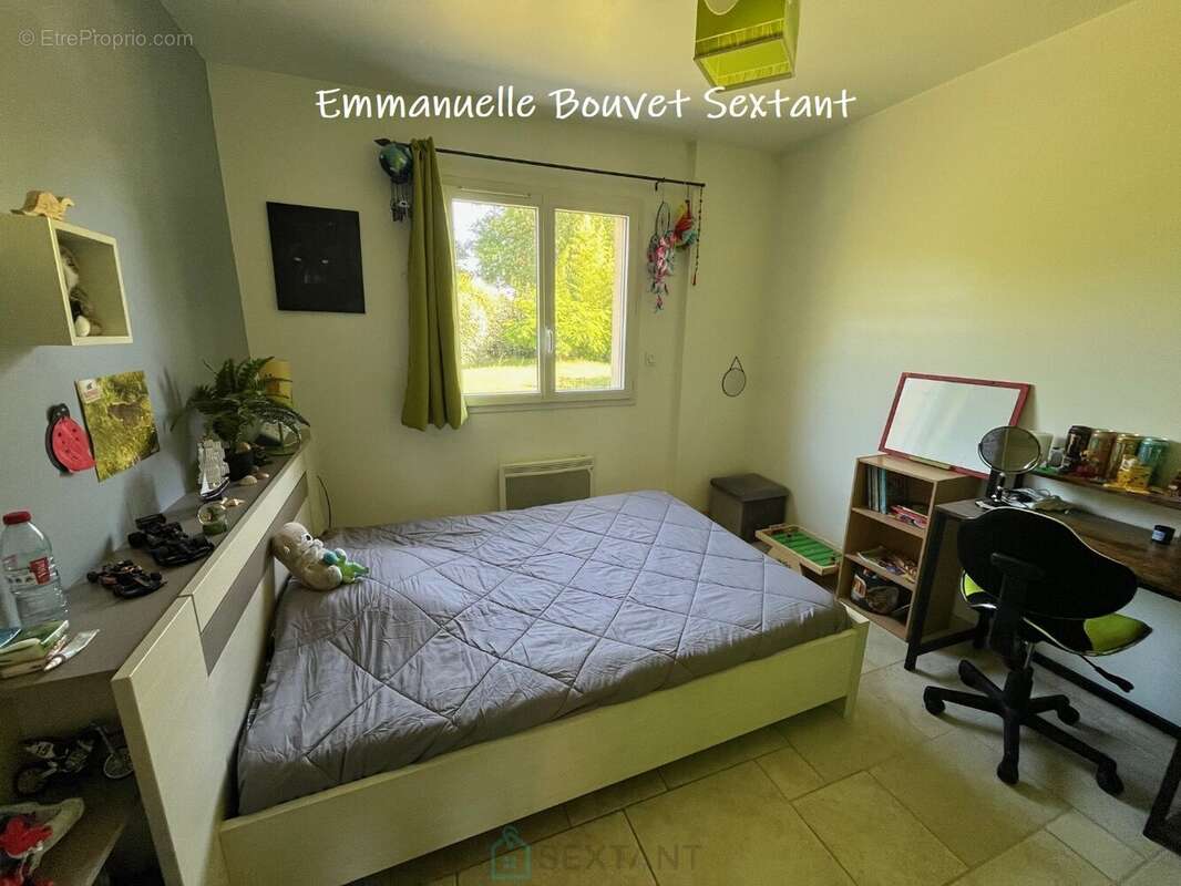 Maison contemporaine de plain-pied, 4 chambres, 2 sde, 2 wc, double-garage, 2000 m² de terrain - photo 13