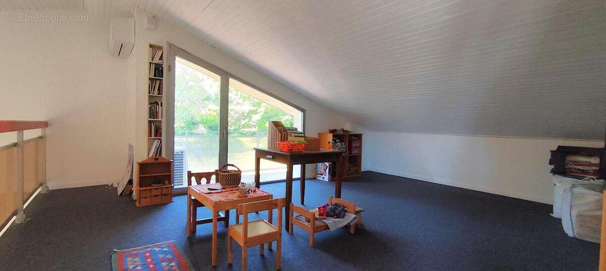 Maison à SAINTE-FOY-LES-LYON