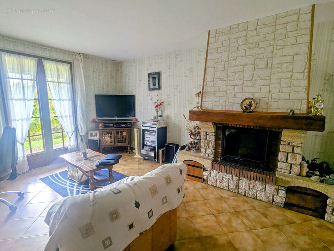 Maison à SAINT-OUEN-SUR-LOIRE