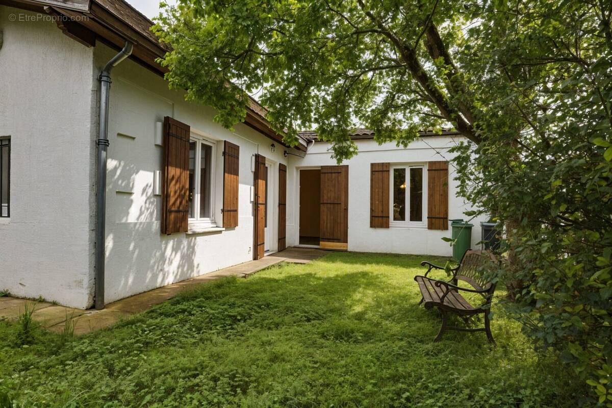 Maison à BORDEAUX