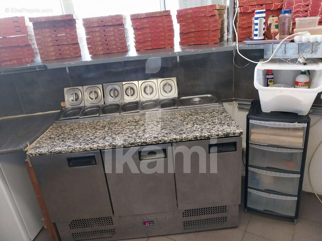 Commerce à LA COUCOURDE