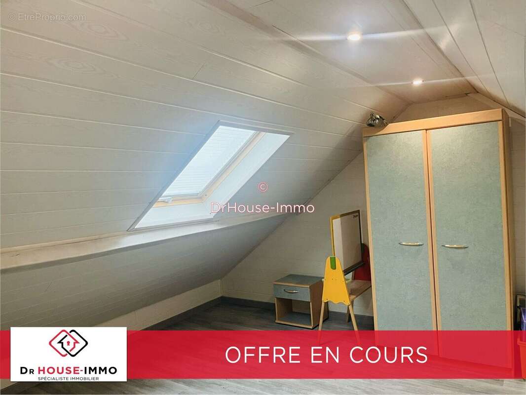 Maison à THENEUILLE