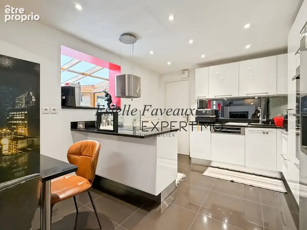 Maison familiale - volume et belles prestations - photo 5