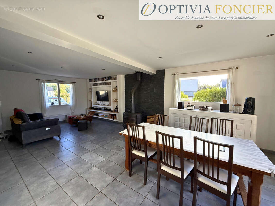 Maison à BAIN-DE-BRETAGNE