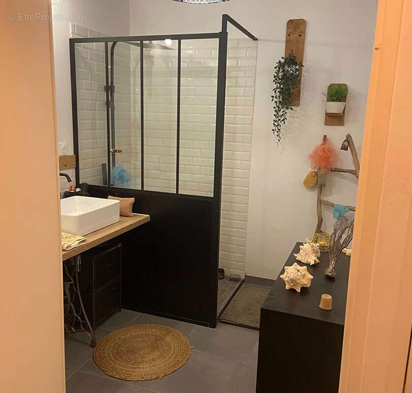 Appartement à MARSEILLE-13E