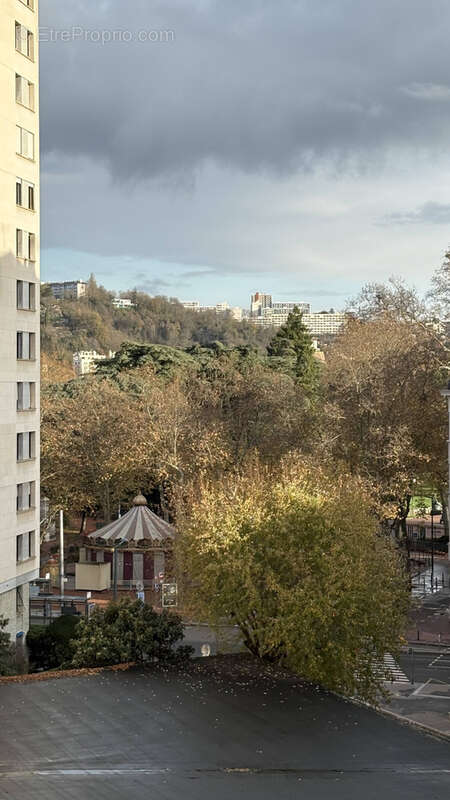 Appartement à LYON-6E