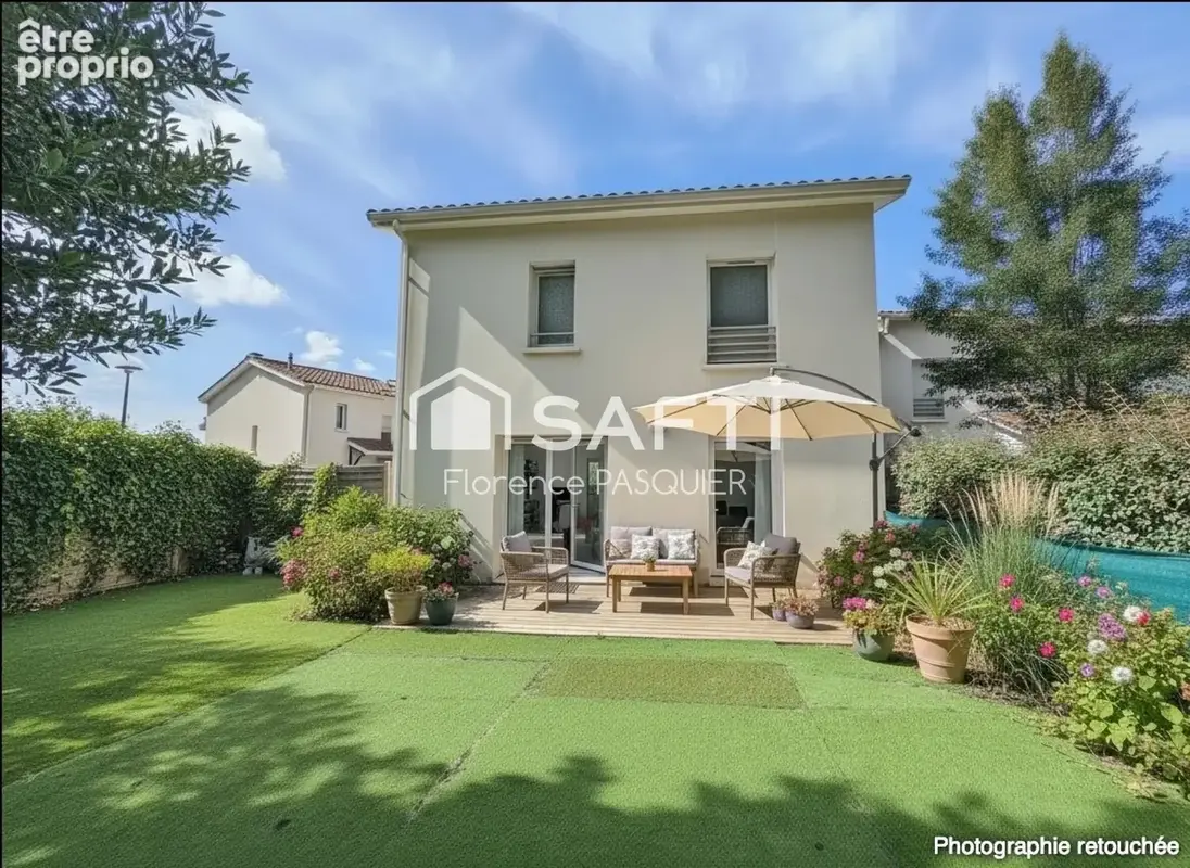 Photo 1 - Maison à LE HAILLAN