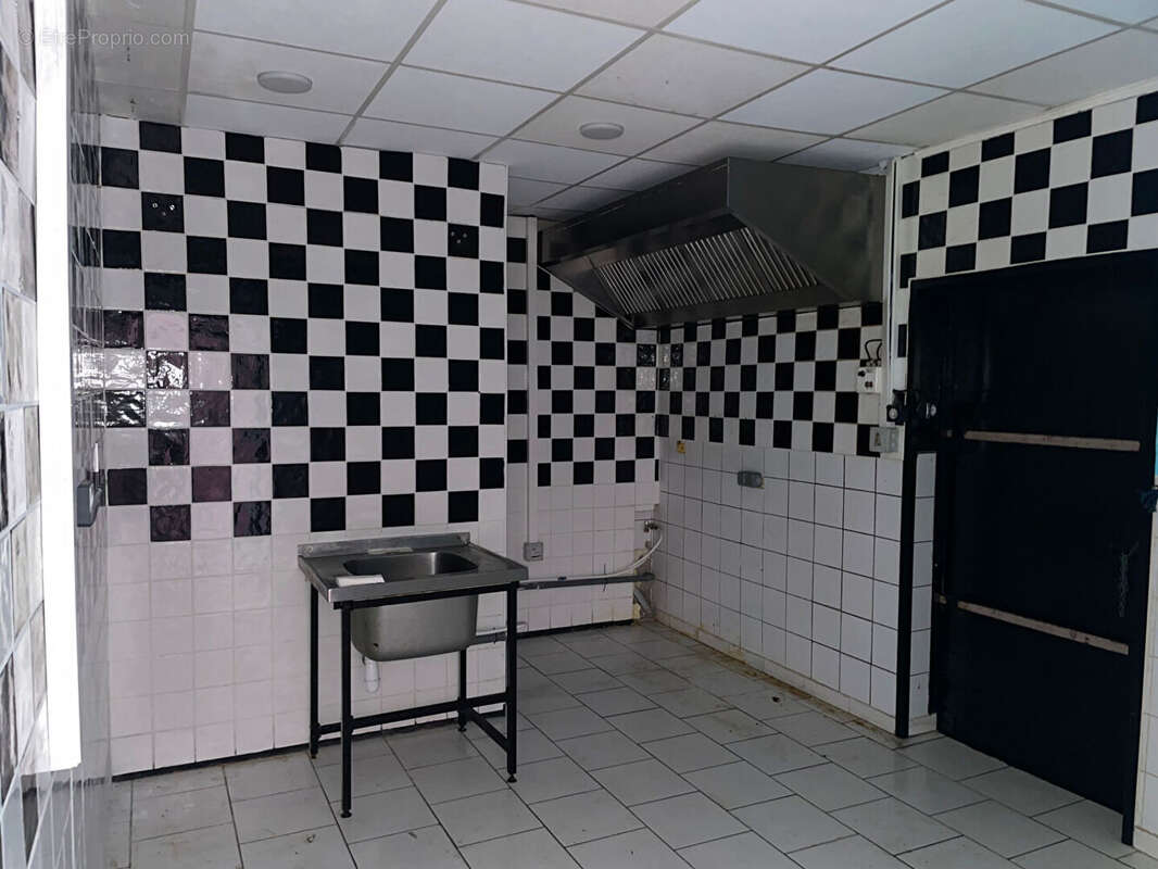 Commerce à BRUAY-LA-BUISSIERE