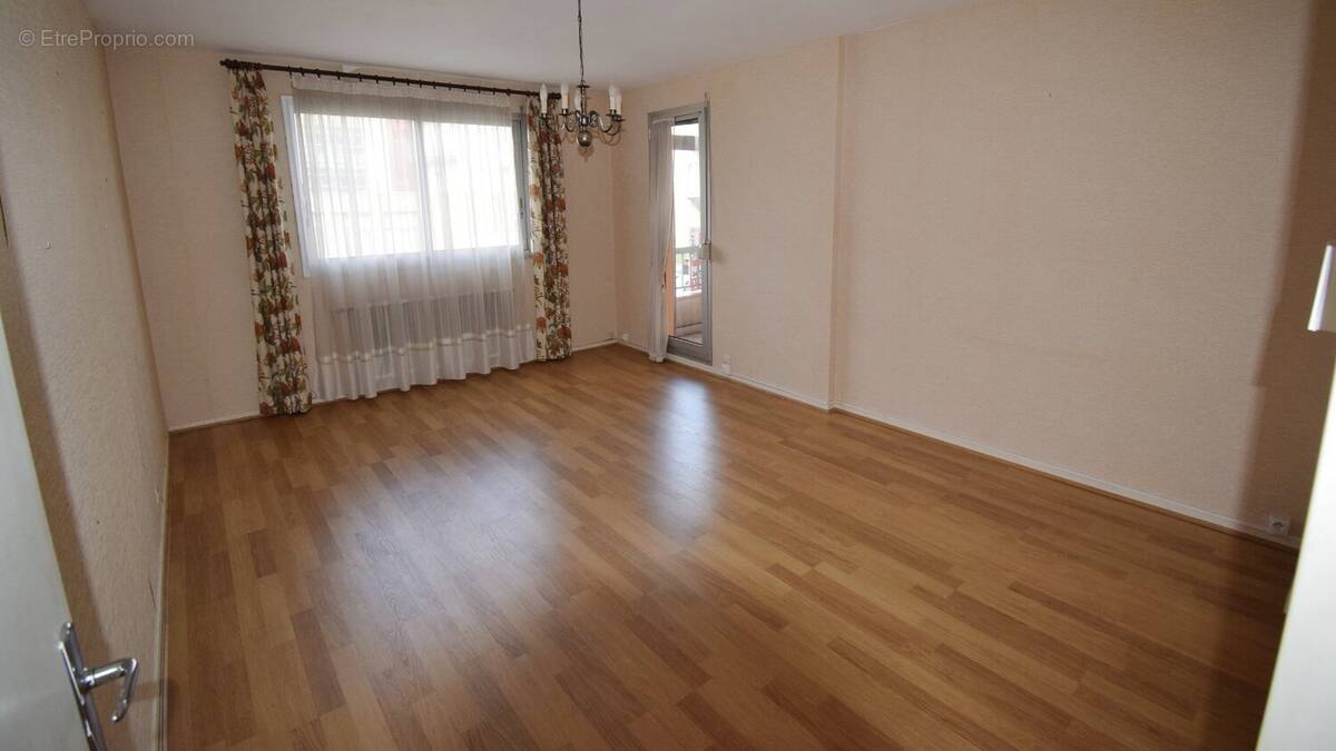 Appartement à VICHY