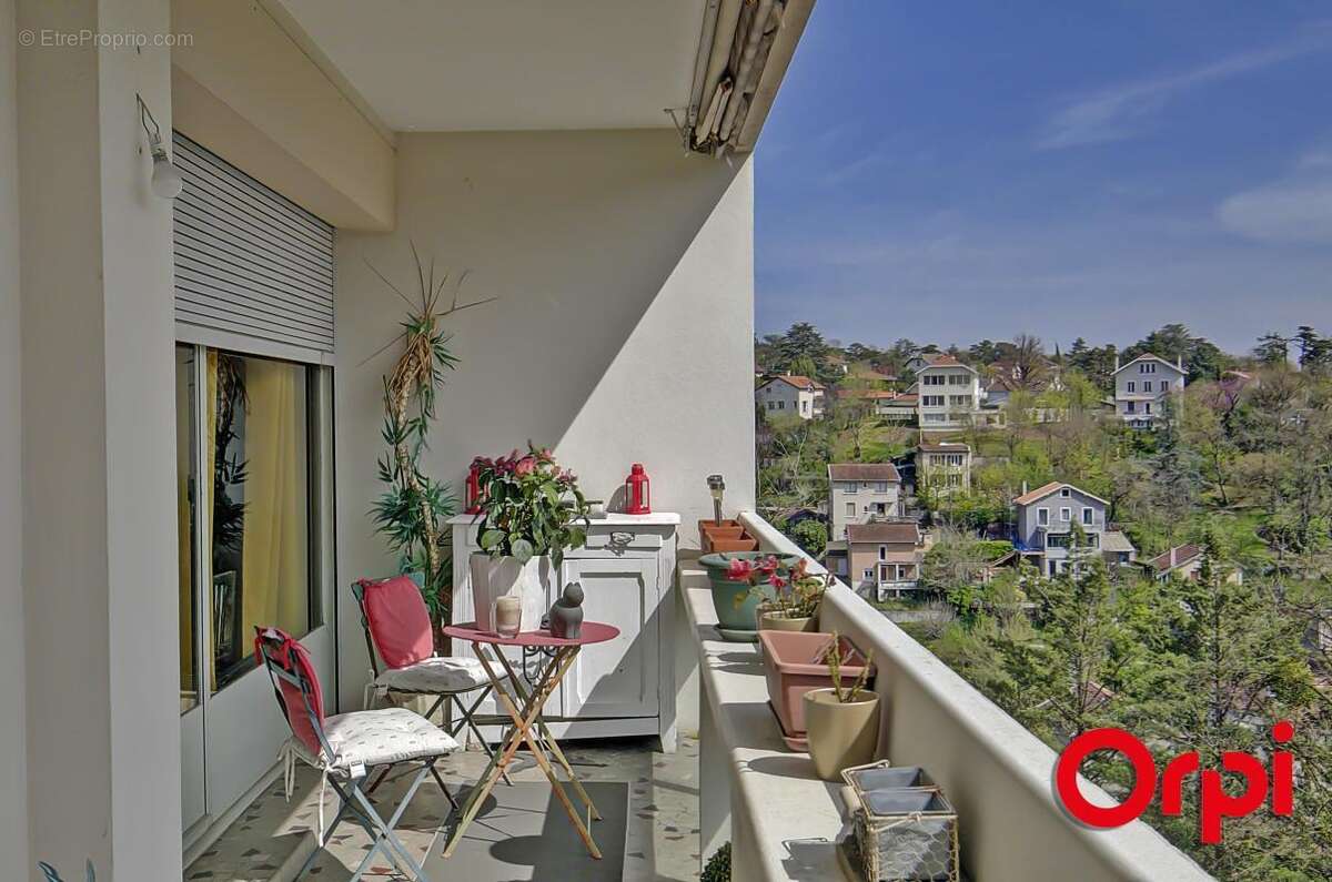 Appartement à CALUIRE-ET-CUIRE