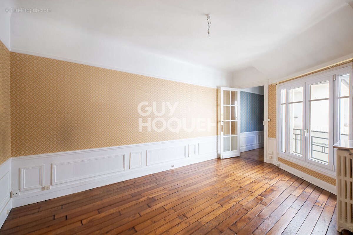 Appartement à PARIS-15E