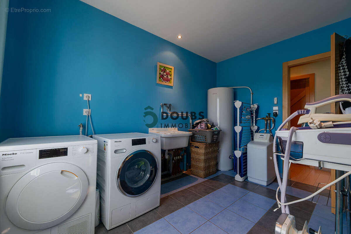 Villa de 487 m² à pierrefontaine-les-varans - photo 12