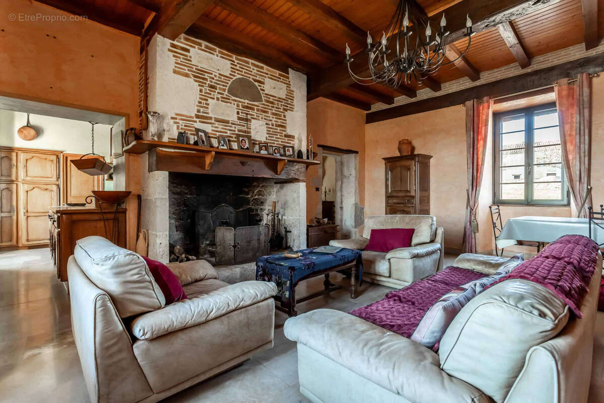 Country house with gite and pool - photo 15