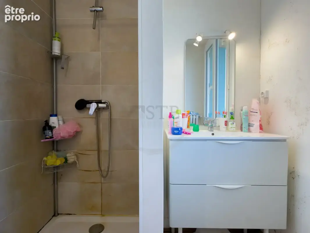 Appartement 3 pièces 55 m² à vendre à La Voulte-Sur-Rhone (07800) - photo 6