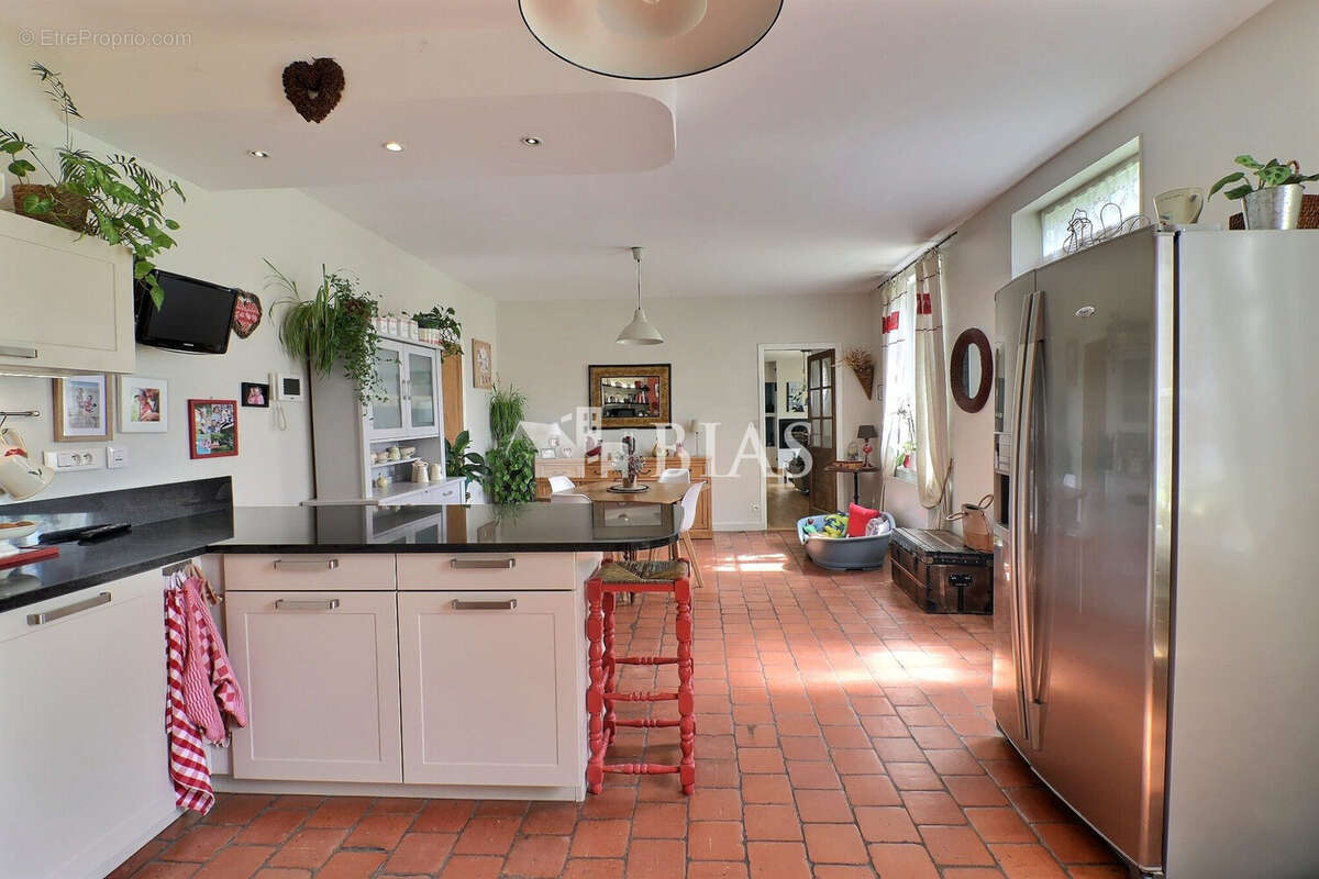 Maison à EQUEMAUVILLE