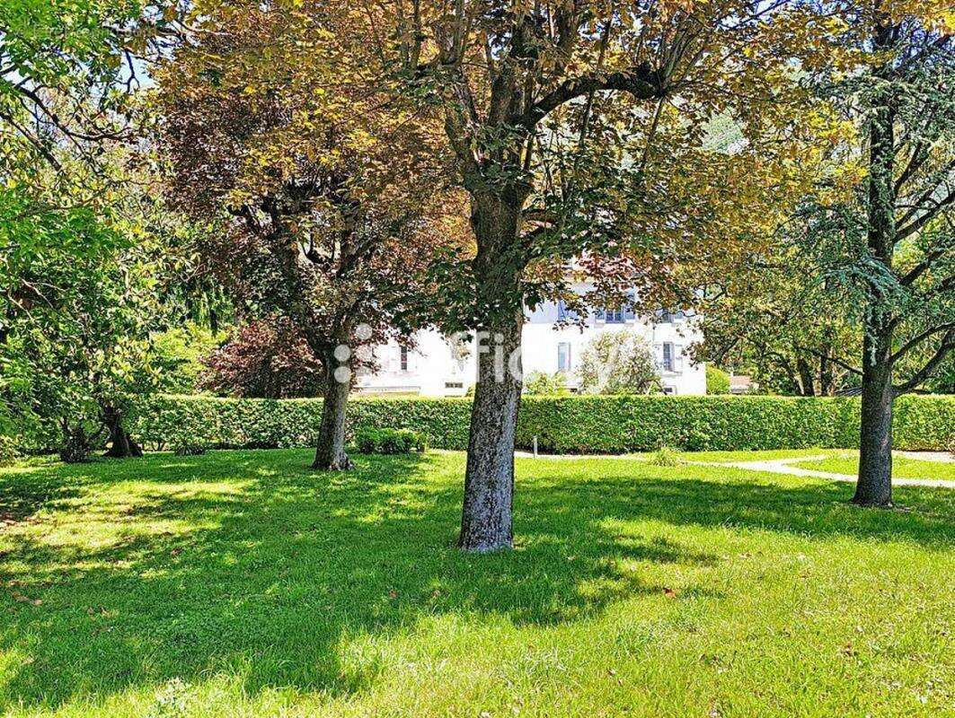 Appartement à SAINT-EGREVE