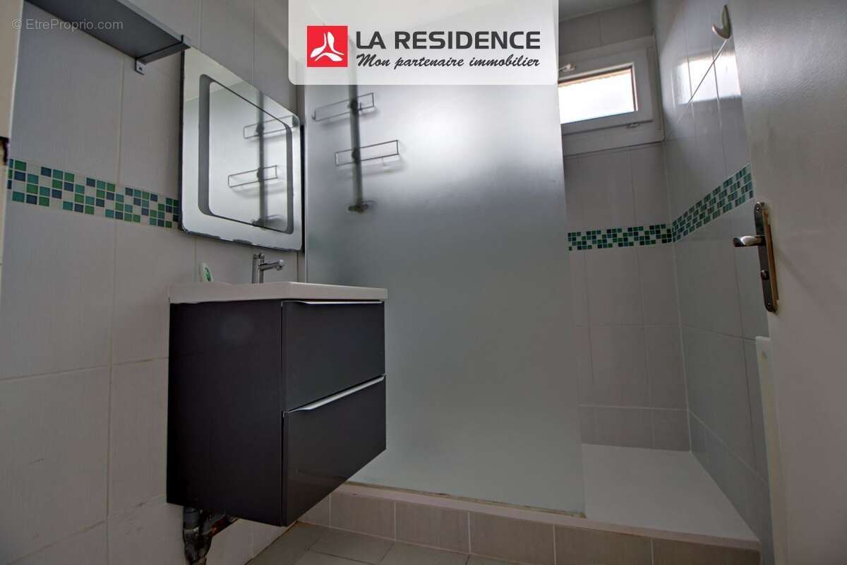 Appartement 71 m² à Plaisir  - photo 3