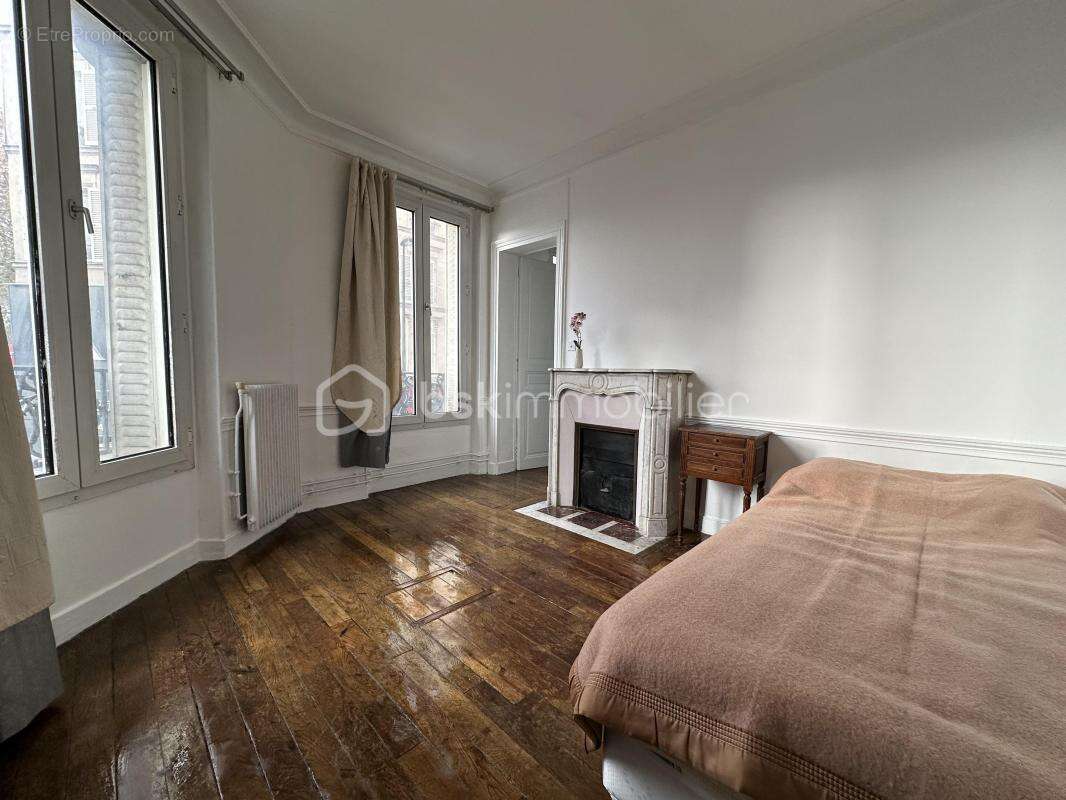 Appartement à AUBERVILLIERS