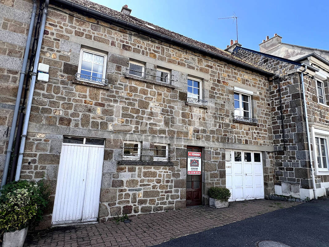 Maison à RANES