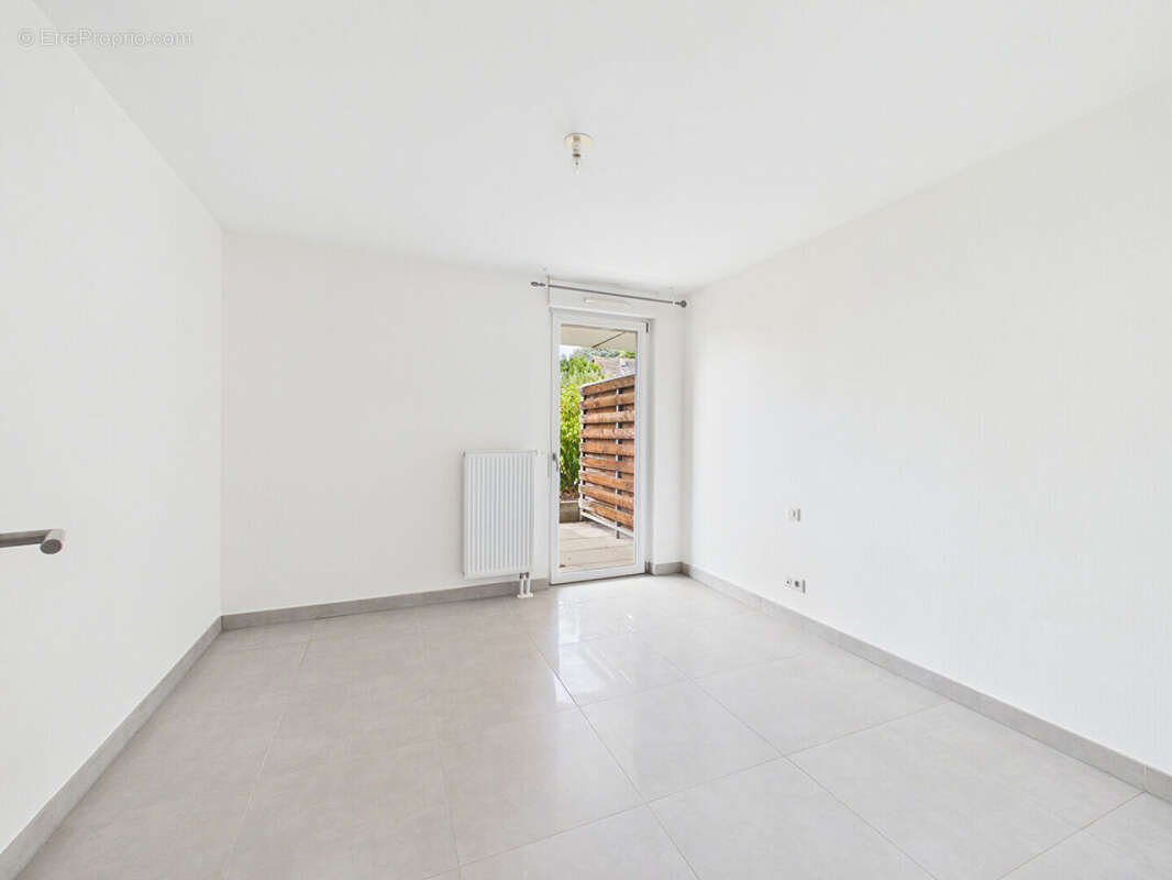 Strasbourg Robertsau Appartement  2 pièce(s) - photo 5