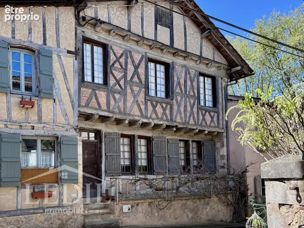 Maison de caractère avec jardin en bastide - photo 2