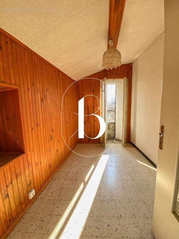 Appartement à VALLON-PONT-D'ARC