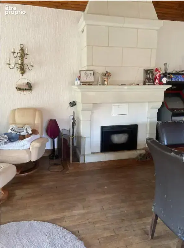 Maison familiale de 240 m2   5 chambres   Dépendances   Terr - photo 2