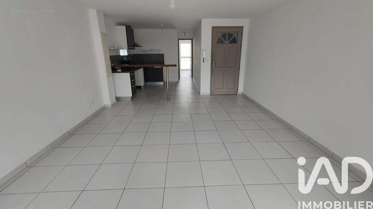 Photo 2 - Appartement à SAINT-PIERRE