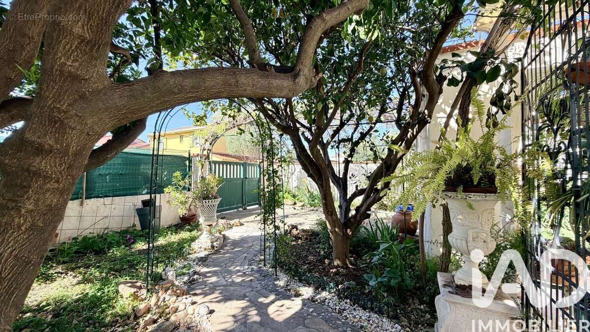 Photo 9 - Maison à PEYRESTORTES