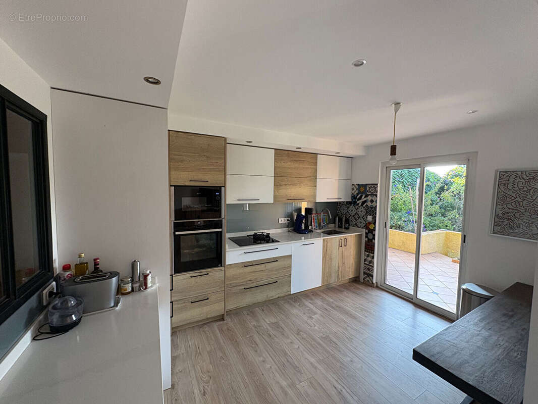 Maison à SAUSSET-LES-PINS