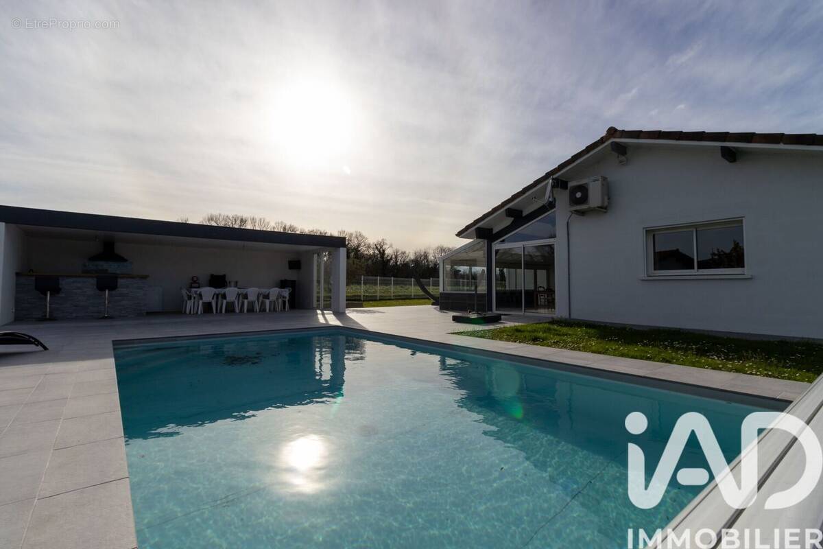 Photo 1 - Maison à PEYREHORADE