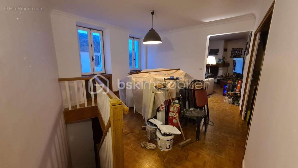 Appartement à URY