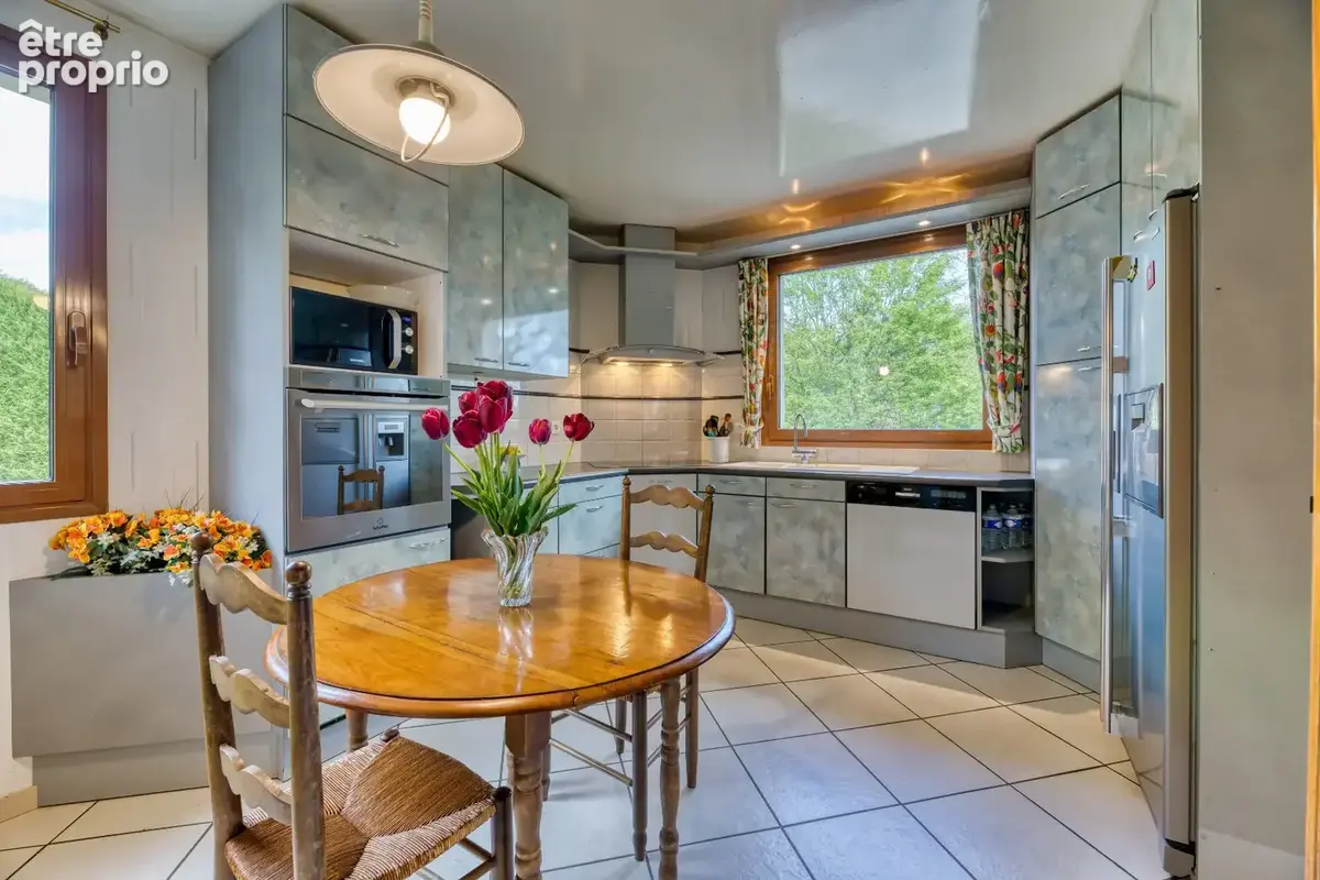 Maison 8 pièces 214 m² à vendre à Mont-Saint-Aignan (76130) - photo 2